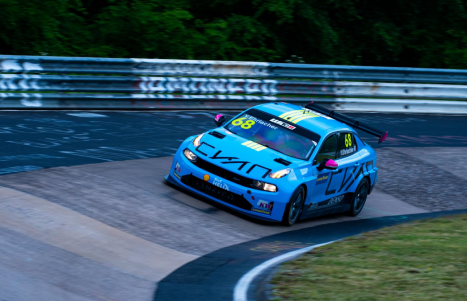  埃弗顿斩获三连胜，时隔八年再进欧战赛区  