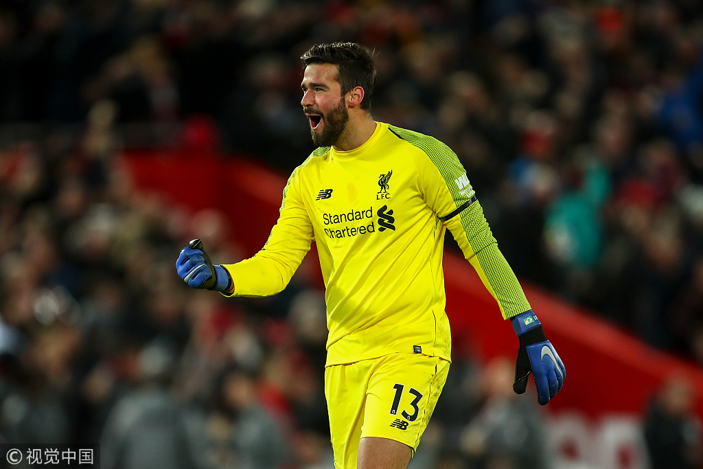  巴黎圣日耳曼报价英超铁卫 防线补强倒计时  