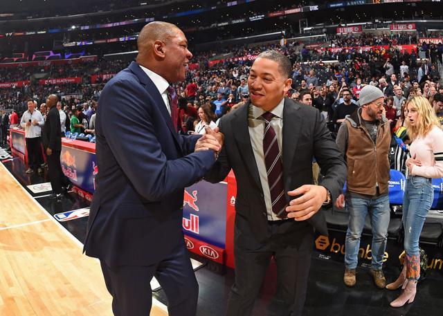  乔治单核带队快船力克掘金  