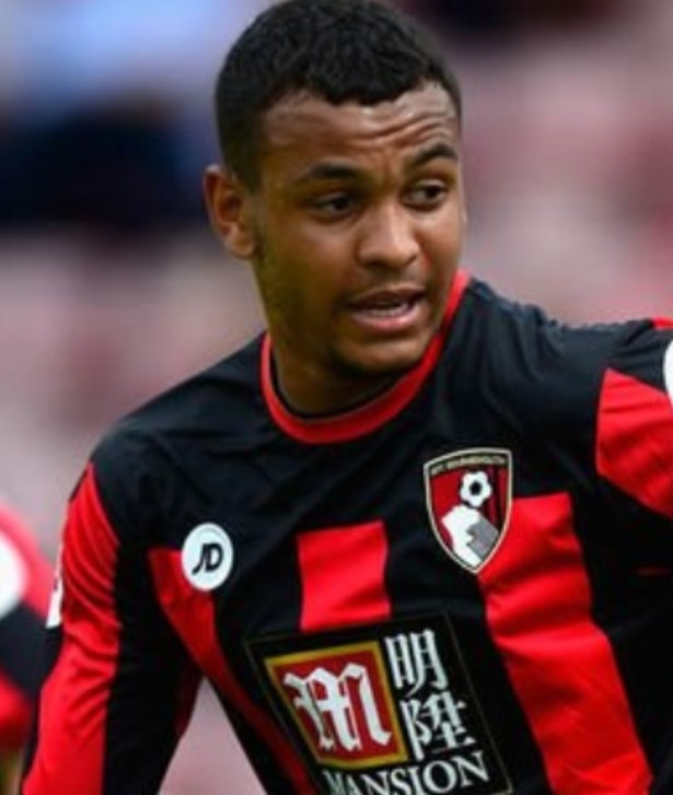  巴恩斯梅开二度主宰比赛，伯恩茅斯主场大胜狼队脱离降级区